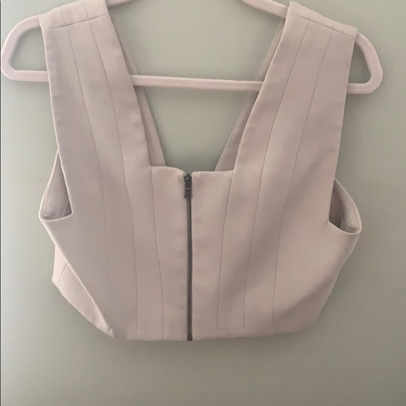 BCBG MAXAZRIA Crop Top - Picture 3 of 4